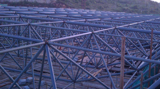 嵊州概述网架加工中对钢材的质量的过细恳求